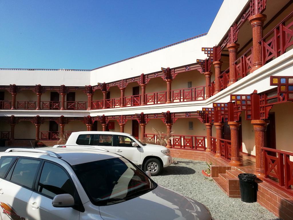 Masirah Hotel Hilf Экстерьер фото